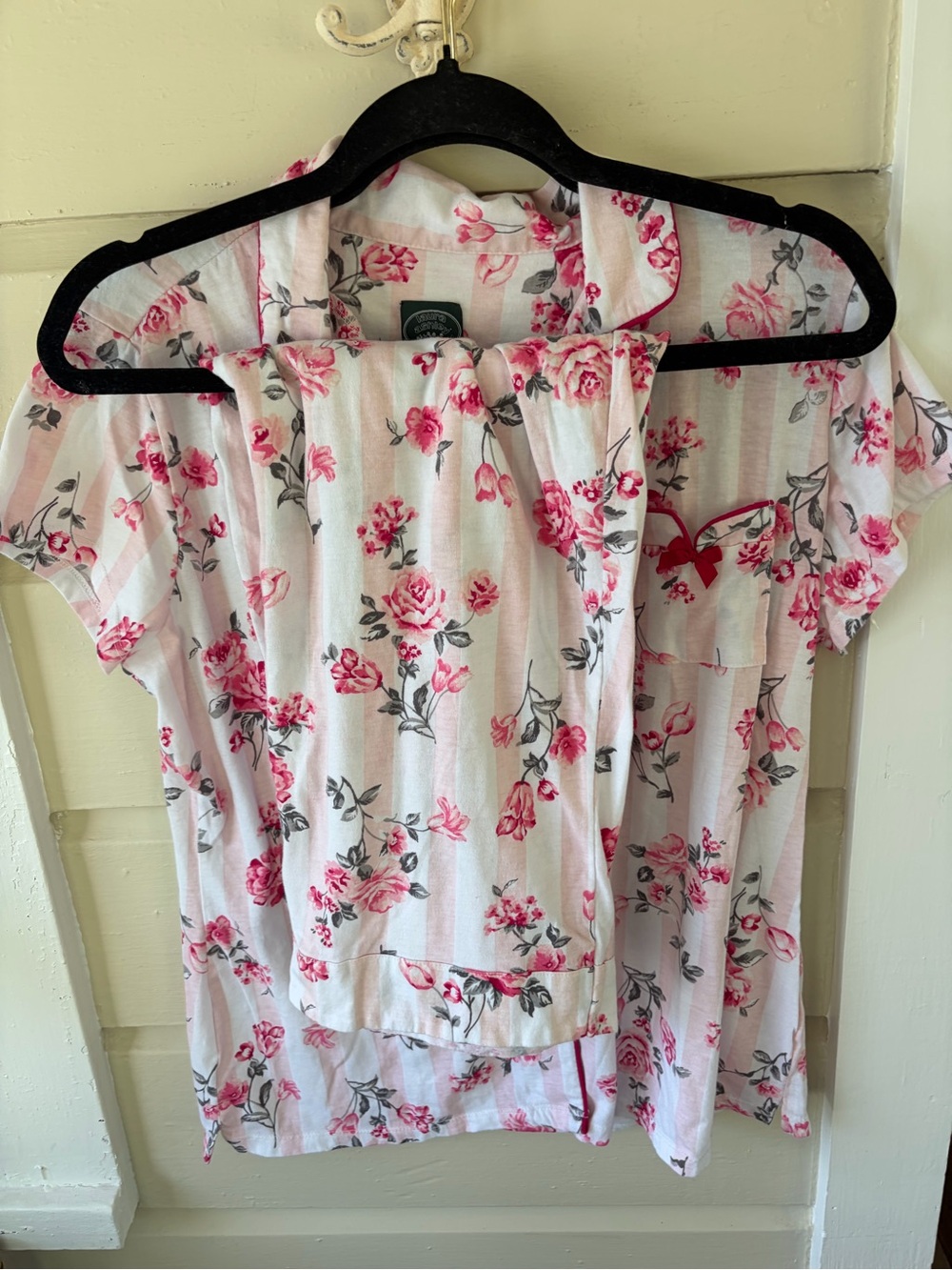 Women's Pink Floral Short Sleeve Pajama Set